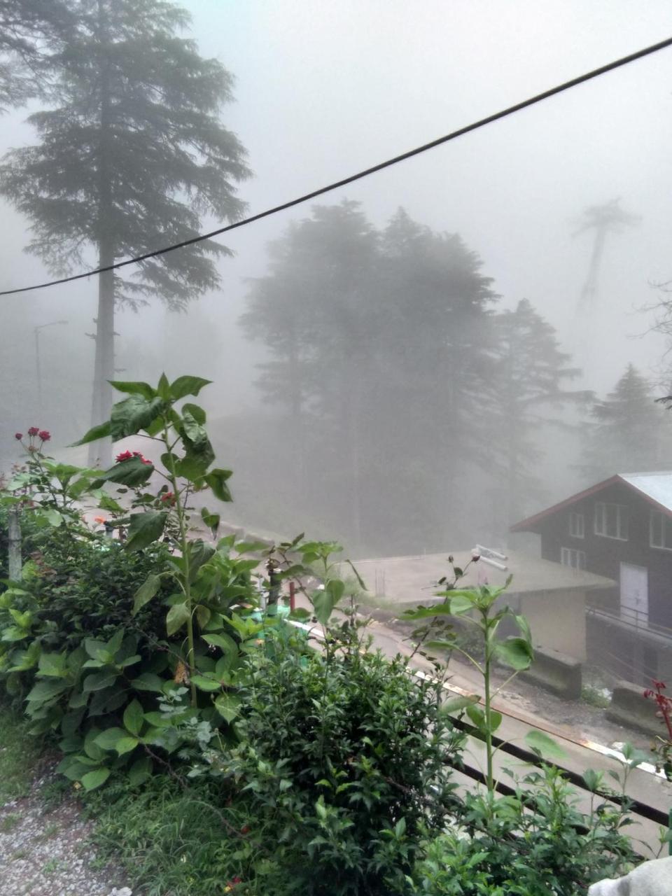 Huts Hotel Patnitop Exterior photo